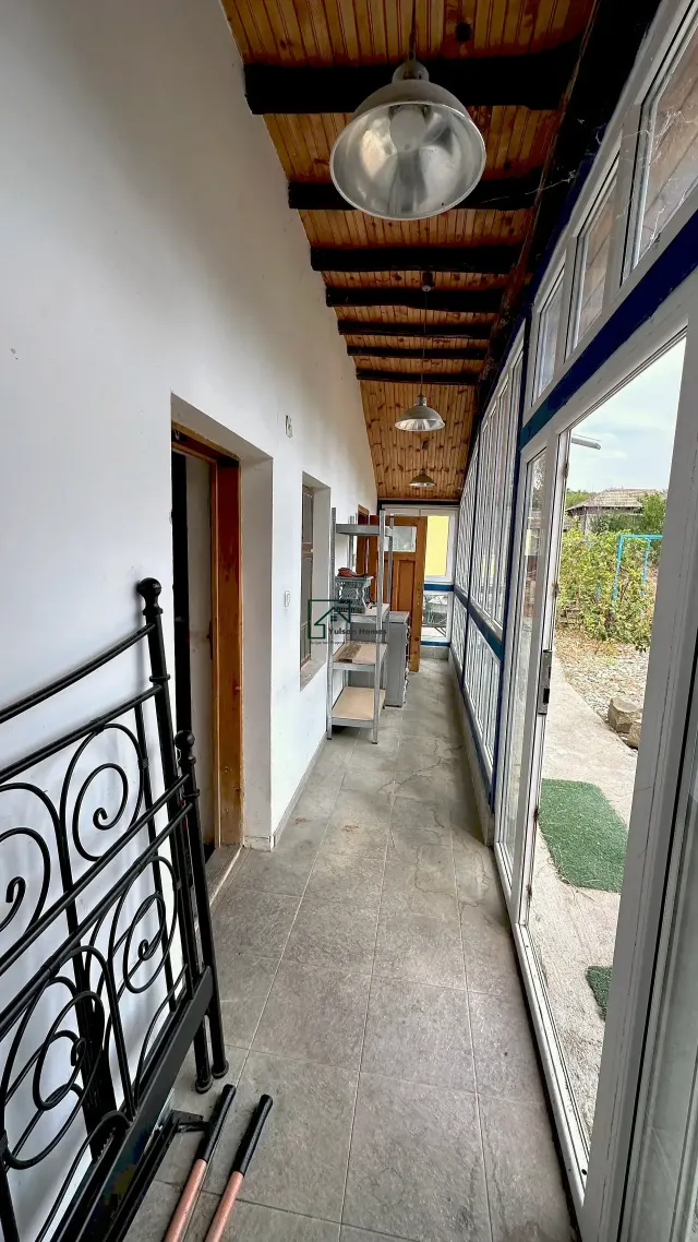 Corner Tower House - Lesicheri - thumbnail 6