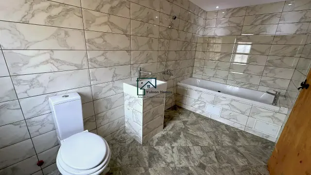 Corner Tower House - Lesicheri - thumbnail 11