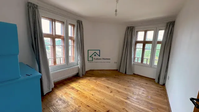 Corner Tower House - Lesicheri - thumbnail 15