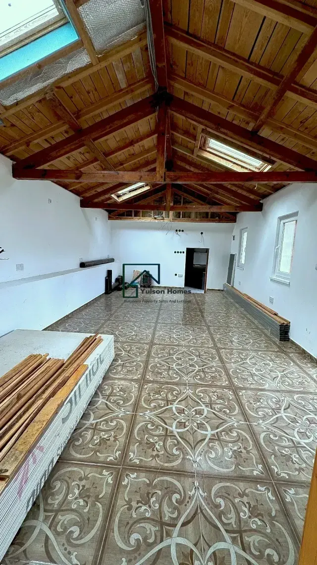 Corner Tower House - Lesicheri - thumbnail 33