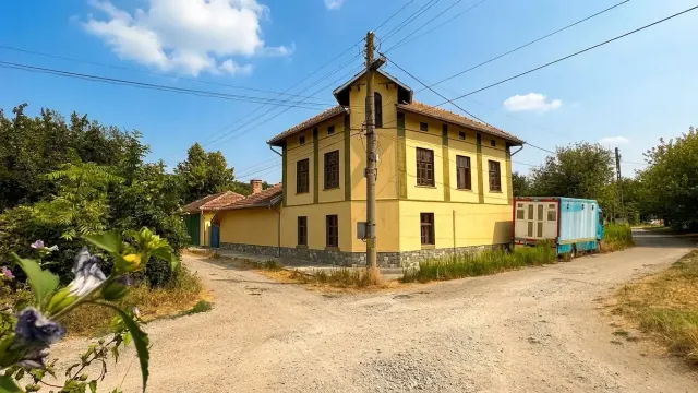 Corner Tower House - Lesicheri - thumbnail 48