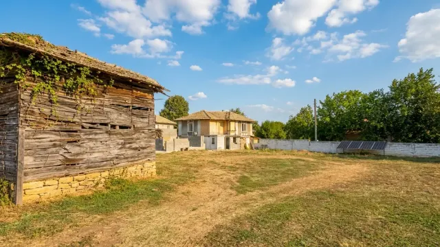 Versace House - Slavyanovo - thumbnail 2