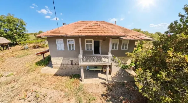 The Bicentennial Cottage - Elenovo in Elenovo, 4 bedrooms property