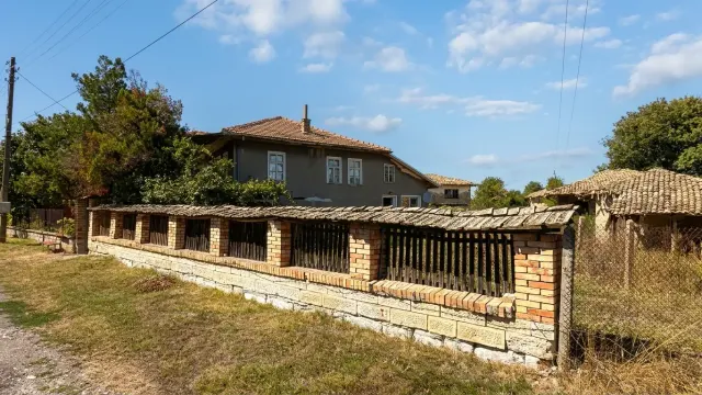 The Bicentennial Cottage - Elenovo - thumbnail 4