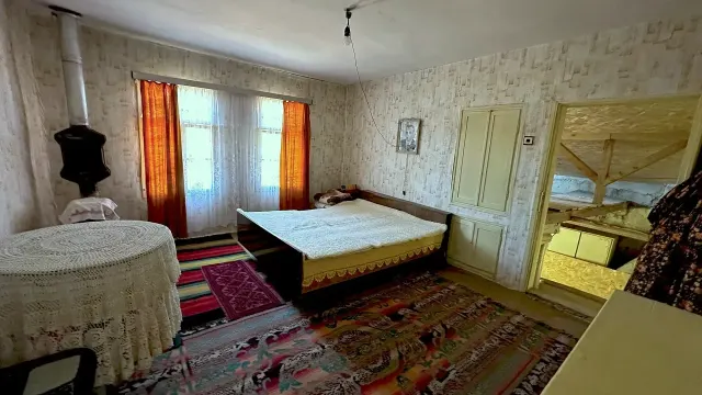 The Bicentennial Cottage - Elenovo - thumbnail 11