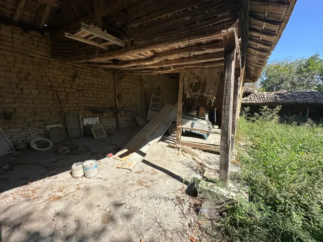 Smalltown Estate - Lomtsi in Lomtsi