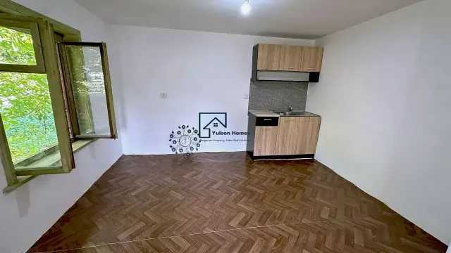 Woodland Edge Cottage - Sadina - thumbnail 12