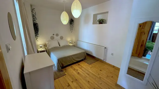 Angel House - Slomer - thumbnail 6