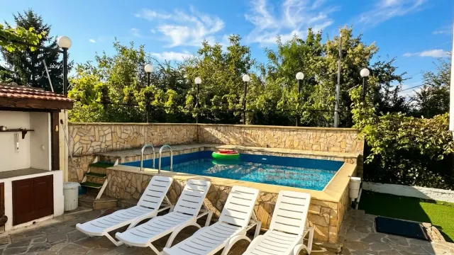 Hillside Mansion - Pushevo - thumbnail 7