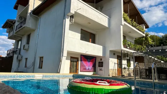 Hillside Mansion - Pushevo - thumbnail 30
