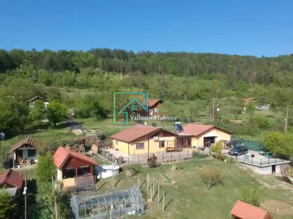 Balkan Views - Lovech - photo 1