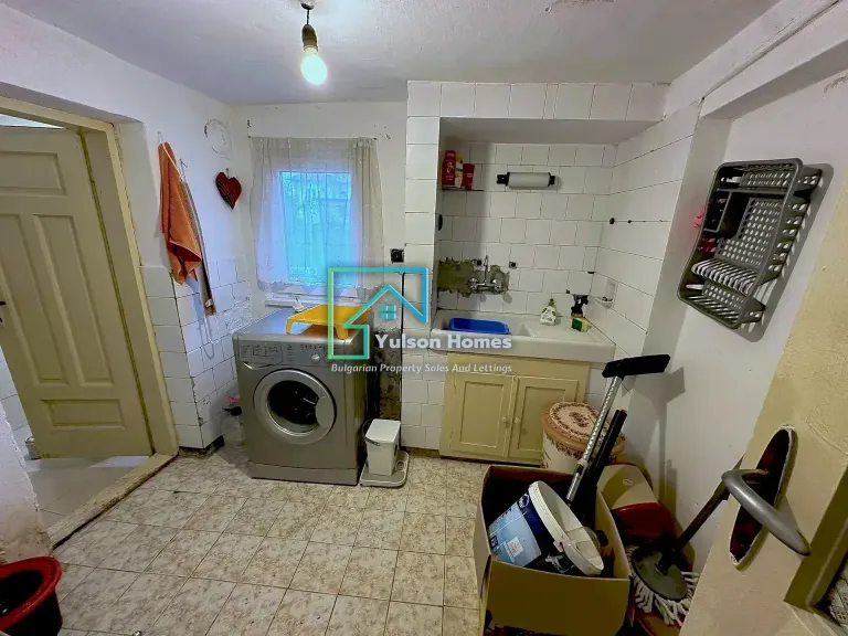 5 Chimney House - thumbnail 6