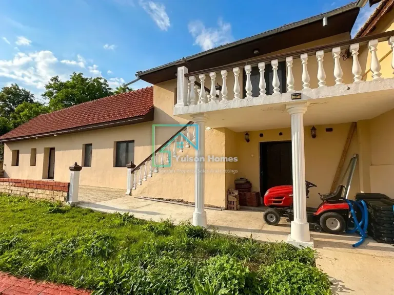 Dolphin House - Strahilovo - thumbnail 2