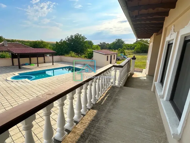 Dolphin House - Strahilovo - thumbnail 17