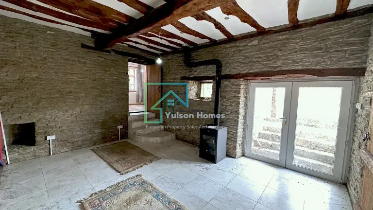 Corner Tower House - Lesicheri - thumbnail 9