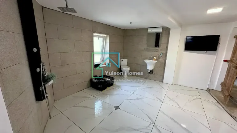 Versace House - Slavyanovo - thumbnail 6