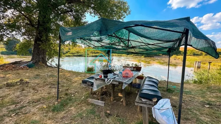 Lakeside Cottage & Fishing Lakes - thumbnail 25
