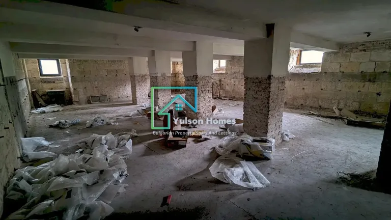 The Old School & Apartments - Kostandenets - thumbnail 9