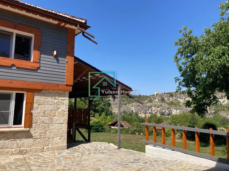 Fortress View Retreat - Cherven - thumbnail 7