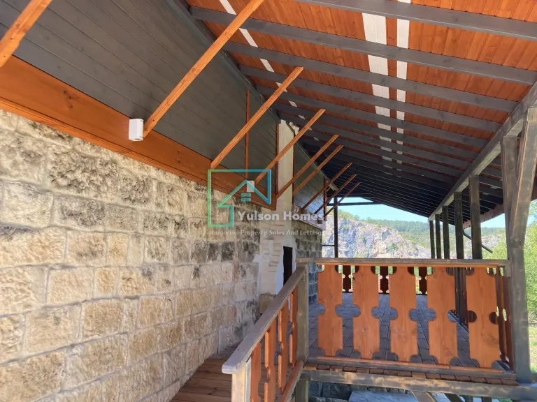 Fortress View Retreat - Cherven - thumbnail 9