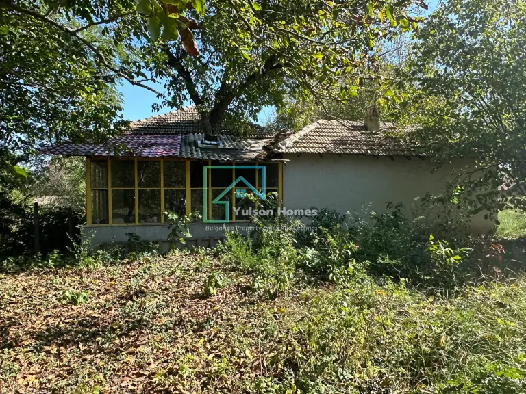 Smalltown Estate - Lomtsi - thumbnail 15