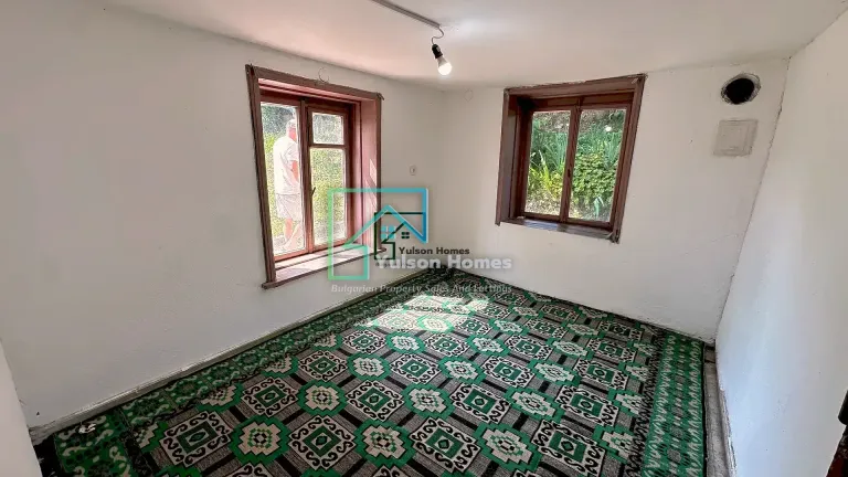 Woodland Edge Cottage - Sadina - thumbnail 3