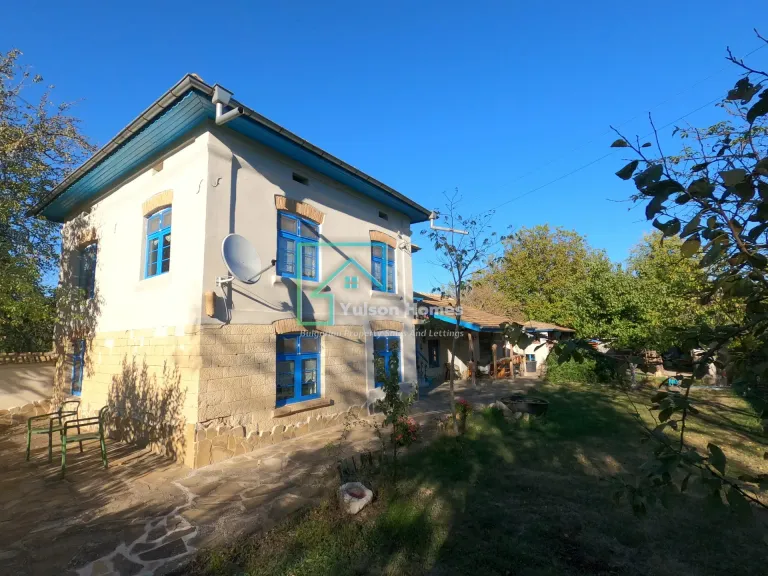 Bluebell House - Sadina - thumbnail 14