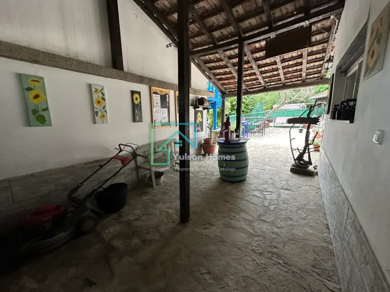 Sunflower House - Stefan Stambolovo - thumbnail 7