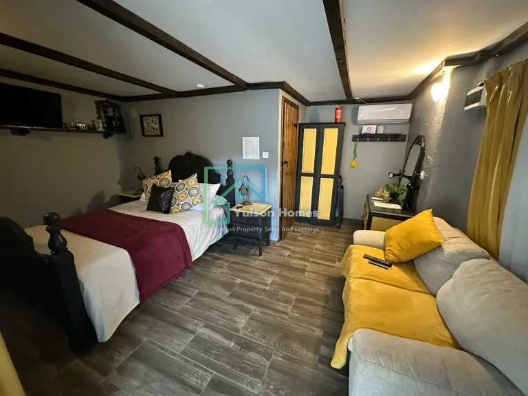 Sunflower House - Stefan Stambolovo - thumbnail 12