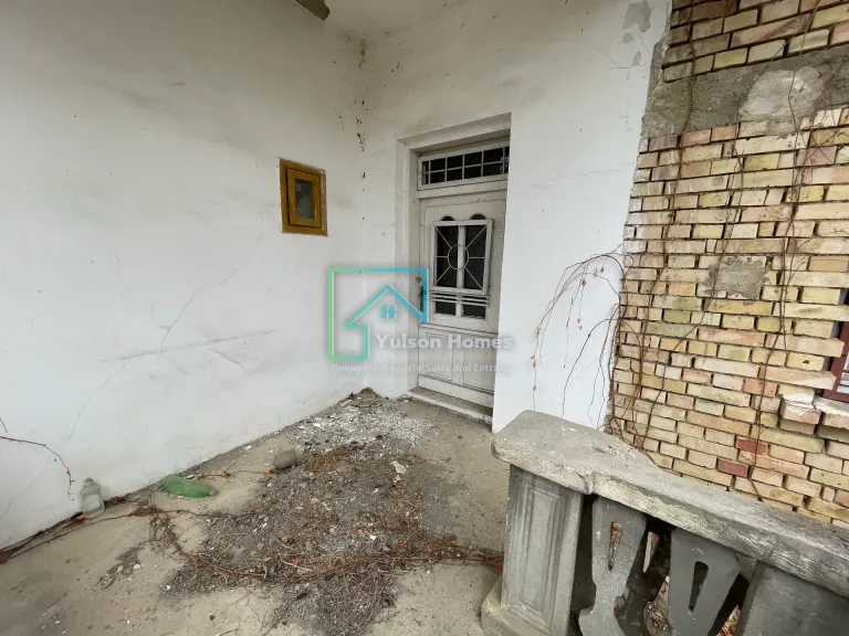 Big Barrel House - Lom Cherkovna - thumbnail 12