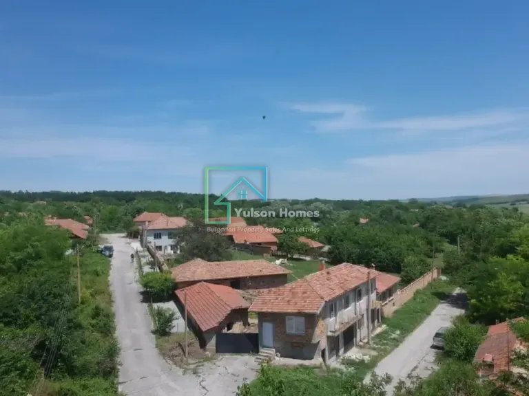 Hill House - Maslarevo - thumbnail 2