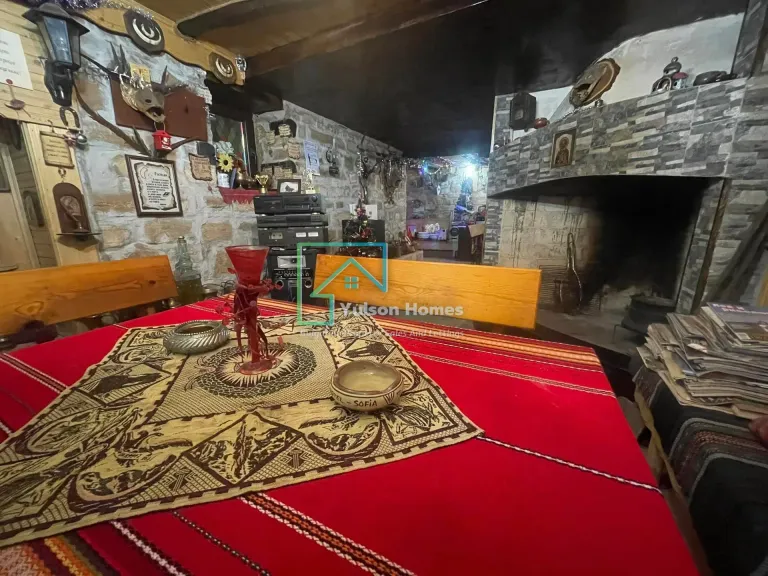 Grand Tavern Lodge - Voditsa - thumbnail 3