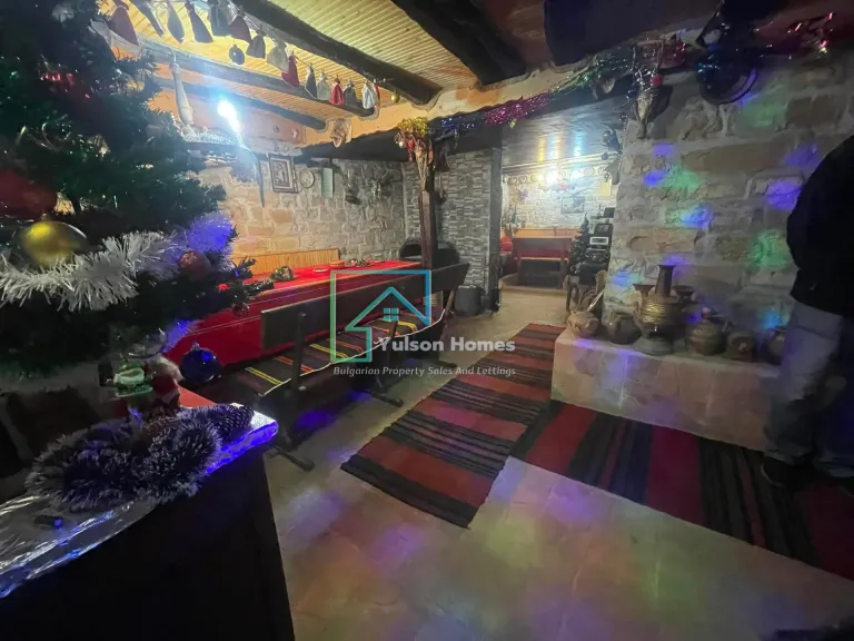Grand Tavern Lodge - Voditsa - thumbnail 9