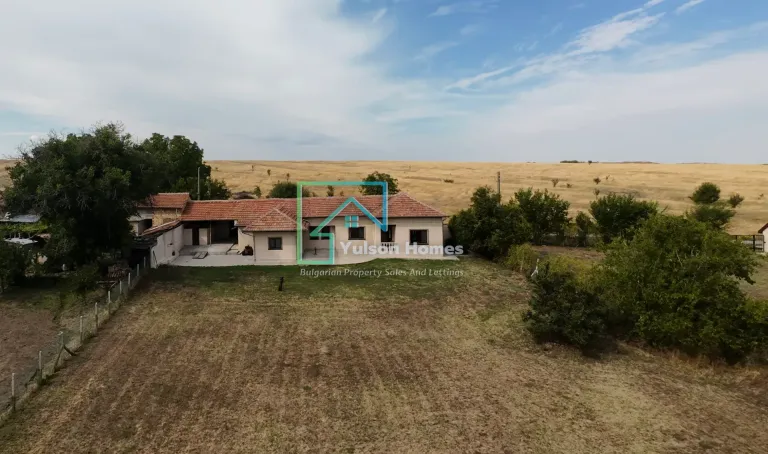 Gorrie House - Strahilovo - thumbnail 2