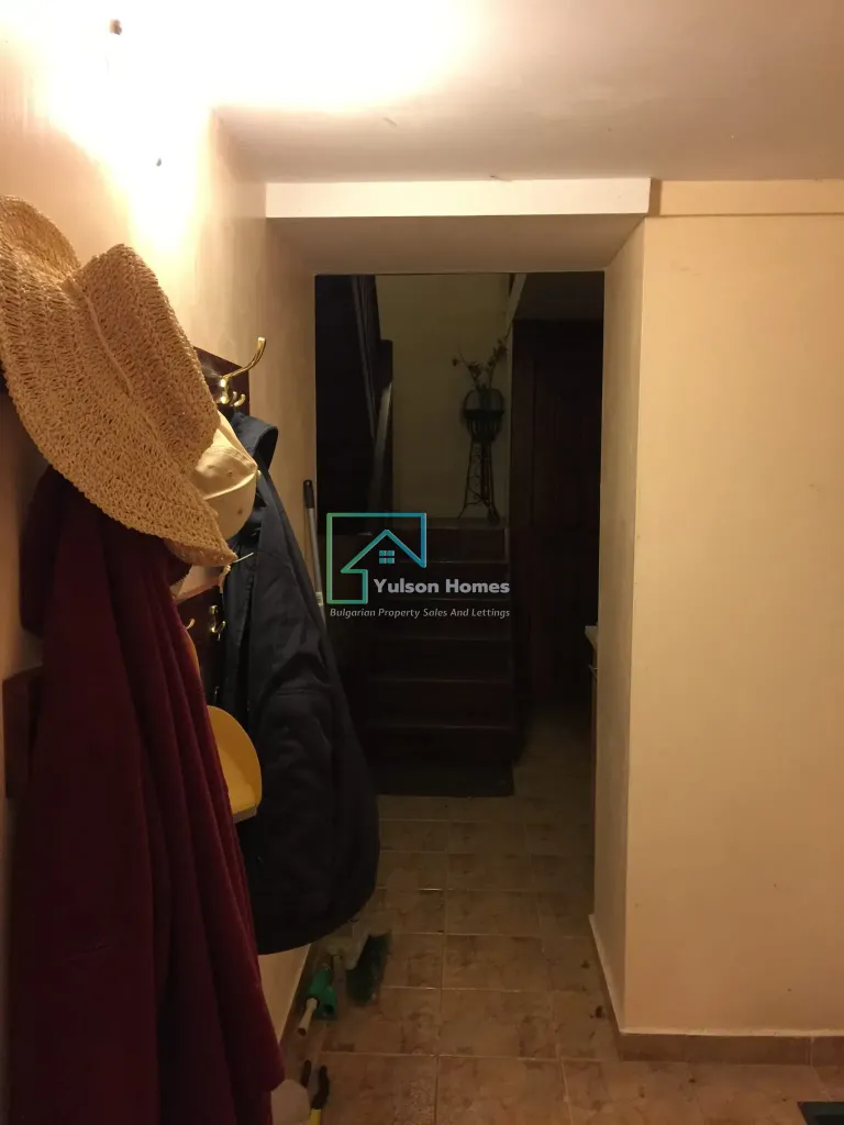 Dovetail House - Orehovitsa - thumbnail 3