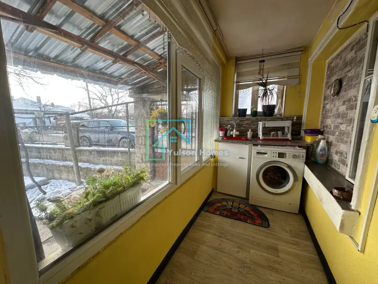 The Red Gable House - Pliska - thumbnail 9