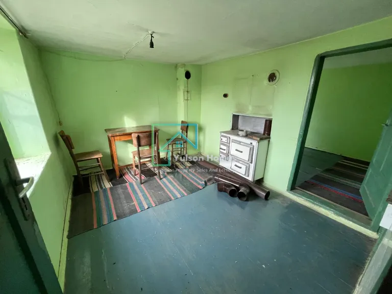 Fort House - Sadina - thumbnail 3