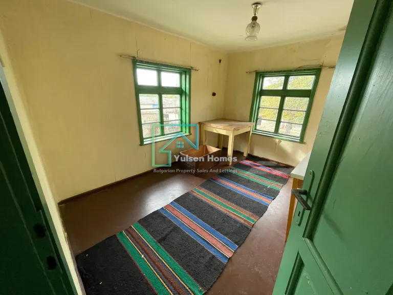 Fort House - Sadina - thumbnail 10