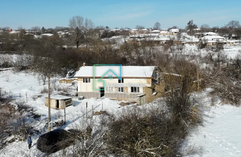 The Lookout House - Slavyanovo - thumbnail 1
