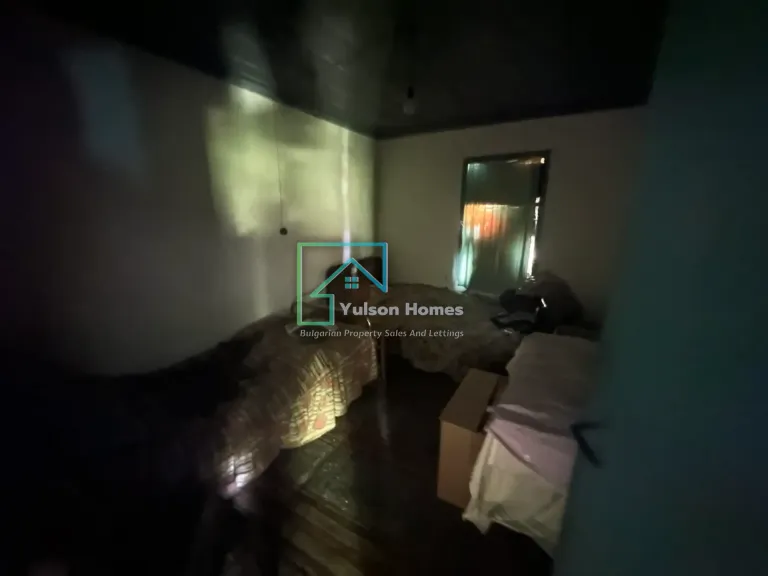Cartwheel House - Lom Cherkovna - thumbnail 6