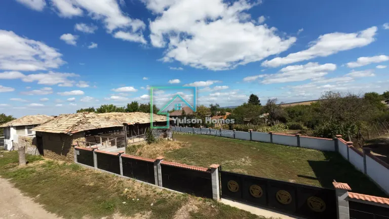 Versace House - Slavyanovo - thumbnail 2